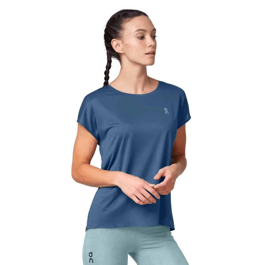 On Women's Performance-T - Parkway Fitted